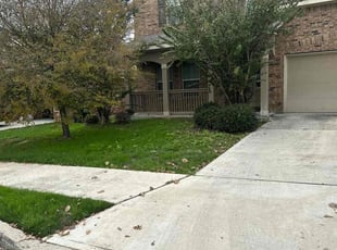Leaf Removal by Guadalupe Casas Perales for Lydia G. in Cibolo, TX