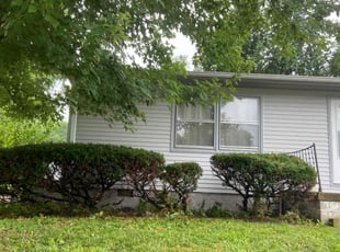 Bush Trimming by Kiare Salaam for Corbin P. in Anderson, IN