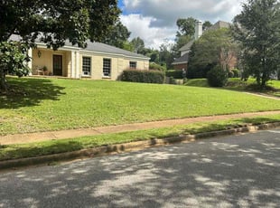Charles S.'s Lawn Maintenance service result