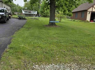 Jeffrey W.'s Lawn Maintenance service result