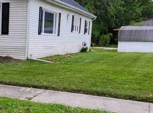 Dennis R.'s Lawn Service service result