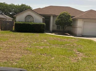 Bush Trimming by Lola Ohonba for Kimberly D. in Green Cove Springs, FL