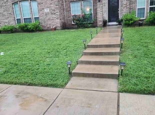 Ric N.'s Lawn Care service result