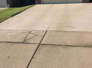 Lisa W.'s Lawn Mowing Service service result