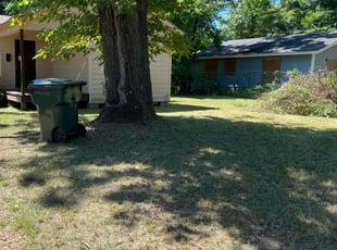 Bush Trimming by Labrian Lars for Shuntray M. in Shreveport, LA