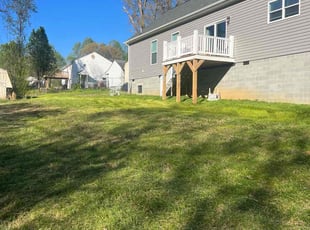 Joe E.'s Lawn Maintenance service result