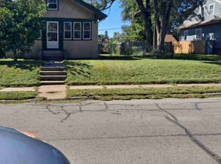 Janet I.'s Lawn Service service result