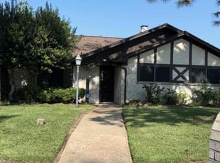 Krista B.'s Lawn Service service result