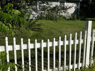 Bunny W.'s Lawn Service service result