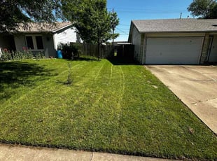 Gail M D.'s Lawn Maintenance service result