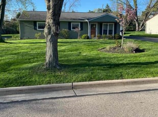 Rebecca L.'s Lawn Service service result