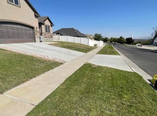 Karyn B.'s Yard Cutting service result