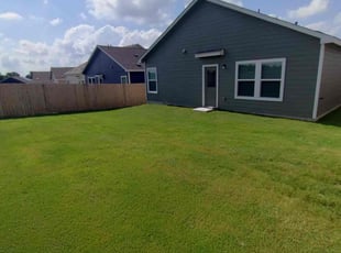 Donna R.'s Lawn Mowing Service service result