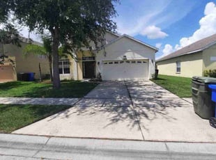 Nya S.'s Lawn Maintenance service result