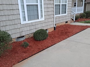 Mulching by Roberto Carrasco for Fahad H. in Fort Mill, SC