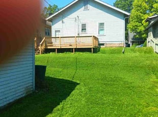 Regina D.'s Lawn Service service result