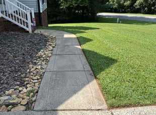 Zachary S.'s Lawn Mowing service result