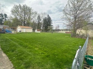 Arielle F.'s Lawn Maintenance service result