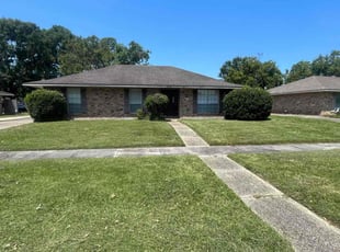 mathew b.'s Lawn Mowing service result