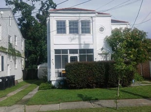 Bush Trimming by Akeem Lewis for Ross C. in New Orleans, LA