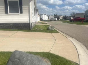 Cassandra J.'s Yard Cutting service result