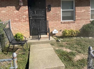 Bush Trimming by Warren Wallace for Kieara P. in Richmond, VA