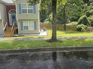 Octavia M.'s Lawn Service service result