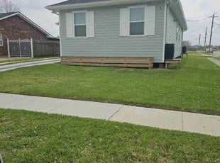 Beverly H.'s Lawn Maintenance service result