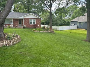 Monica J.'s Lawn Service service result