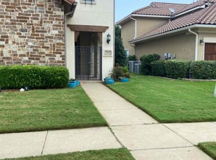 Kelly S.'s Lawn Maintenance service result