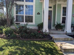 Elaine L.'s Lawn Service service result