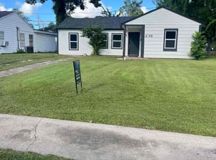 Billie P.'s Lawn Maintenance service result