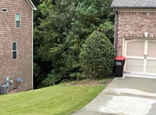 Bush Trimming by Daniel Burse for John M. in Smyrna, GA