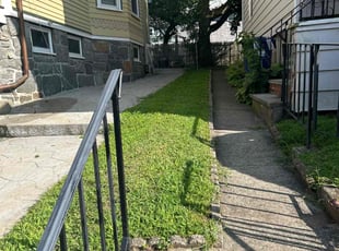 Andy C.'s Lawn Service service result