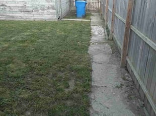 Weeding by Vontae Green for Harris L. in Chicago, IL