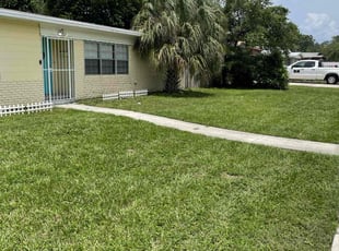 Lolita B.'s Grass Cutting service result