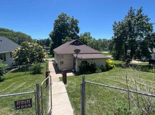 Todd S.'s Lawn Maintenance service result