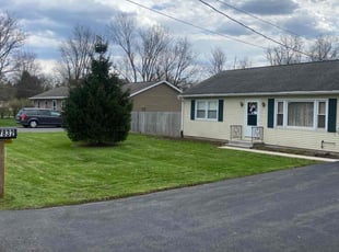 Tracey B.'s Lawn Service service result