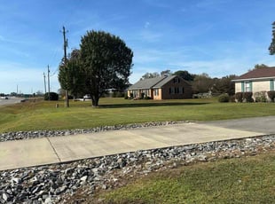 Stephany C.'s Lawn Service service result