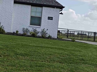 Beverly S.'s Lawn Care service result