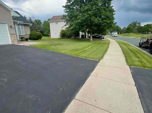 Kelly O.'s Yard Cutting service result