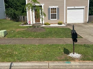 Carmen H.'s Lawn Maintenance service result