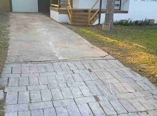 Leaf Removal by Andre LaFond for Tristen M. in Austin, TX