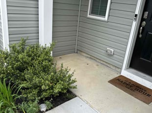 Leaf Removal by Giovanni Cirilli for Marlon T. in Winslow Township, NJ