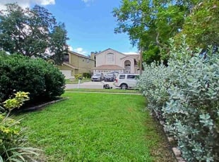 Val H.'s Lawn Maintenance service result