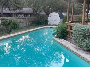 Bush Trimming by Richard Ruscher for Ulmont N. in San Antonio, TX