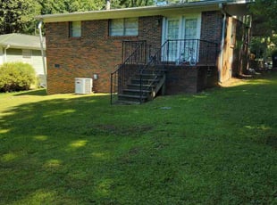 Lizabeth L.'s Lawn Maintenance service result