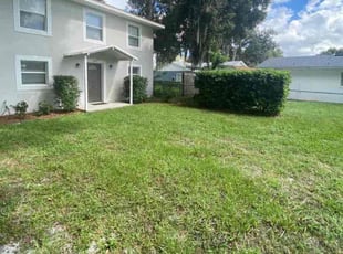Bush Trimming by Danielle Solomon for Maricelis C. in Winter Haven, FL
