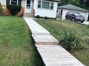 Bush Trimming by Dontrell Hood for Minerva C. in Milwaukee, WI
