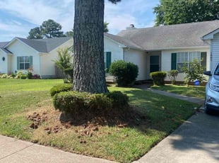 Bush Trimming by Jake Knupp for Elizabeth H. in Virginia Beach, VA